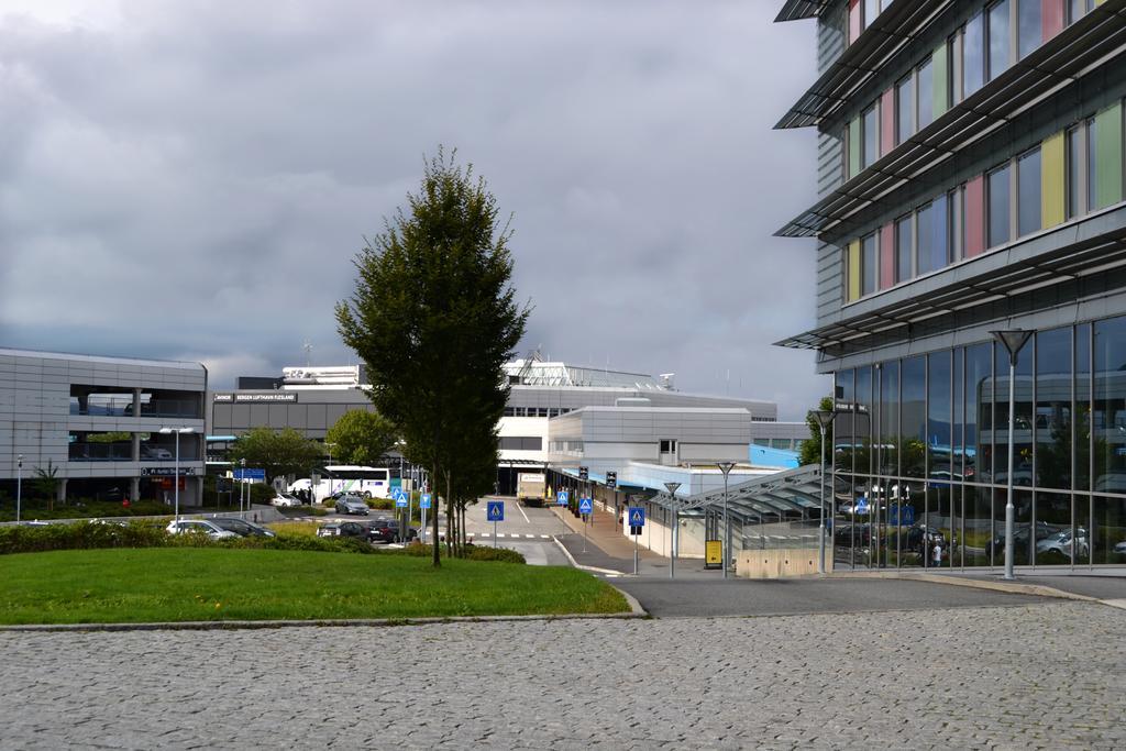 Clarion Hotel Bergen Airport Exterior photo